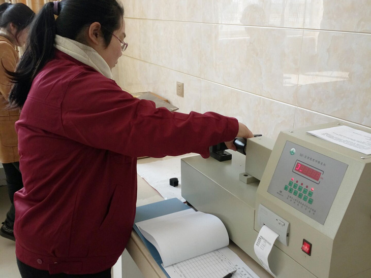 智能型砂強度機